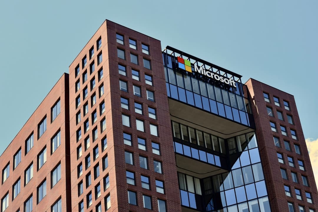 A Microsoft nem akarja a felhasználókat függővé tenni