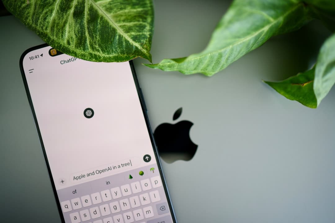 Mozgó hangszóróval tör be a hardverpiacra az OpenAI — Apple-per csúszhatja a 2027-es bevezetést